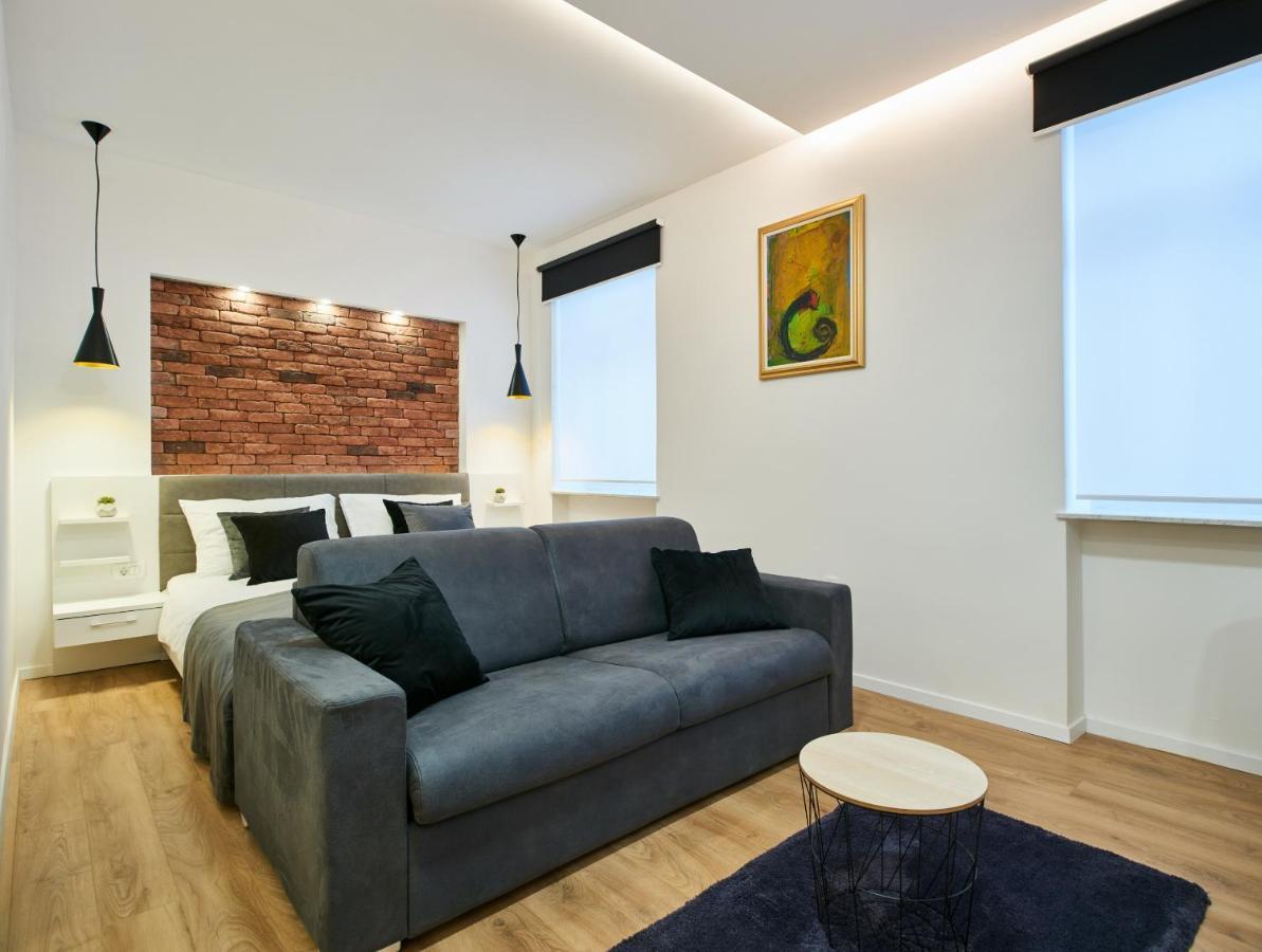 Bed Of Roses Apt 1, Luxury, Designer Decorated Zagreb Exterior foto