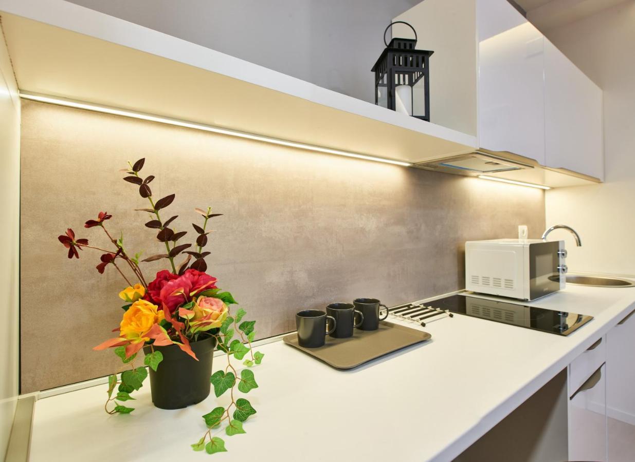 Bed Of Roses Apt 1, Luxury, Designer Decorated Zagreb Exterior foto